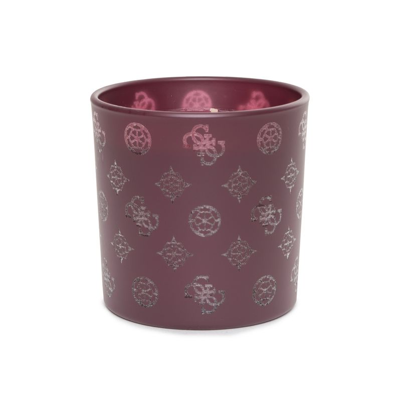 Casa si Gradina - Decoratiuni - Aromaterapie si lumanari - Lumanari si candele - Lumanare parfumata Guess XCPEON 860 g Cherry 8 x 10 cm - Infinity.ro