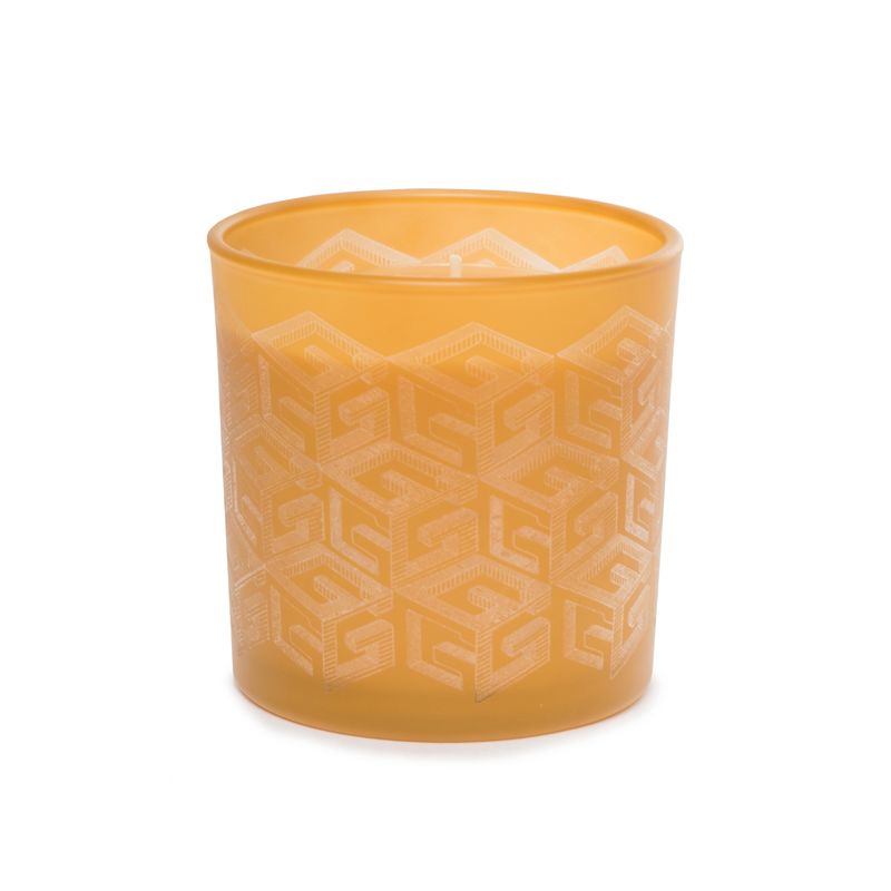 Casa si Gradina - Decoratiuni - Aromaterapie si lumanari - Lumanari si candele - Lumanare parfumata Guess XCGCBL 806 g Galben 10 x 10 cm - Infinity.ro