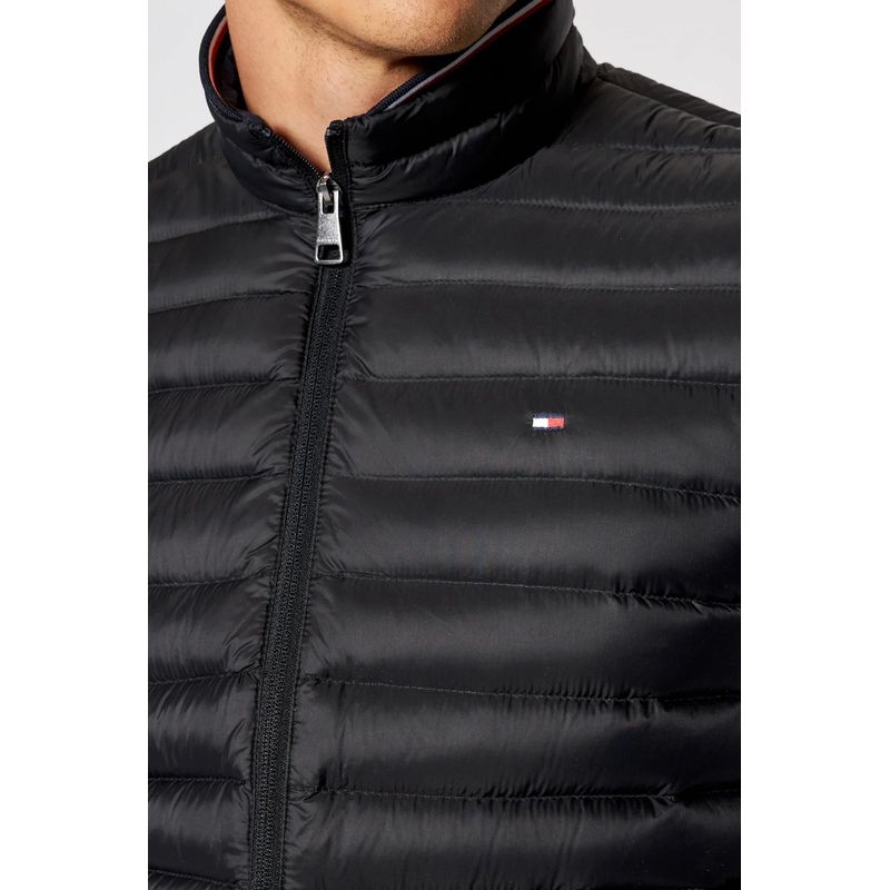 Fashion, accesorii si bijuterii - Barbati - Imbracaminte - Jachete si geci barbati - Vesta barbati Tommy Hilfiger Core MW0MW12719 XL INTL Negru - Infinity.ro