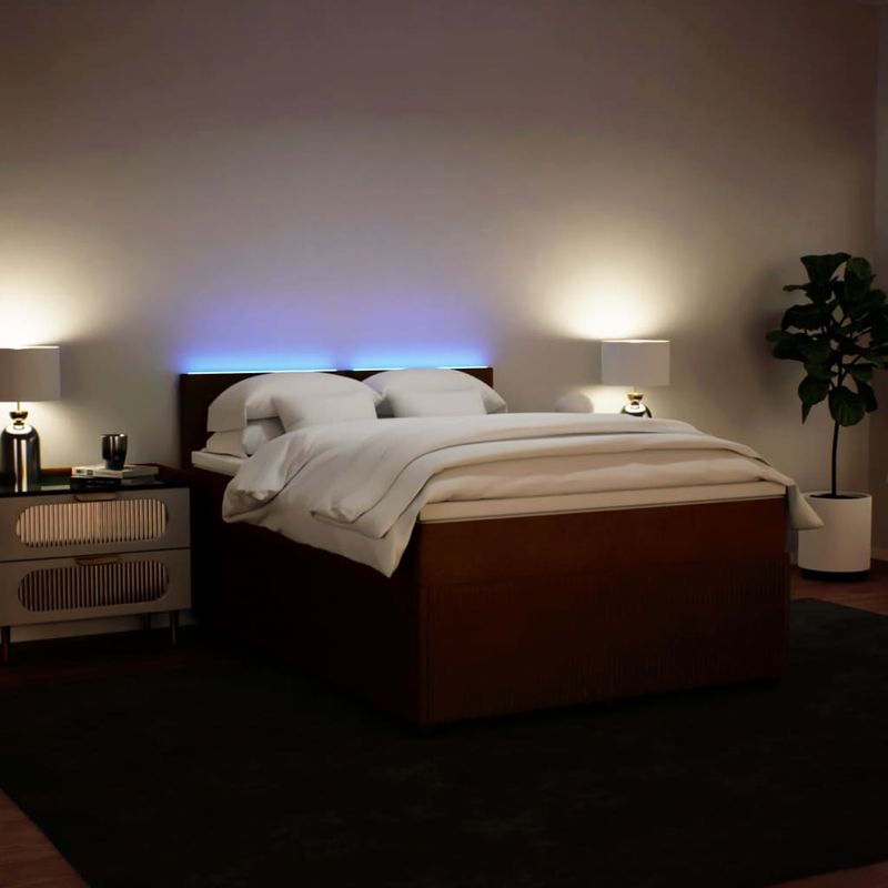 Casa si Gradina - Mobilier - Paturi si accesorii - Paturi - Pat box spring cu saltea, roz, 140x200 cm, catifea - Infinity.ro