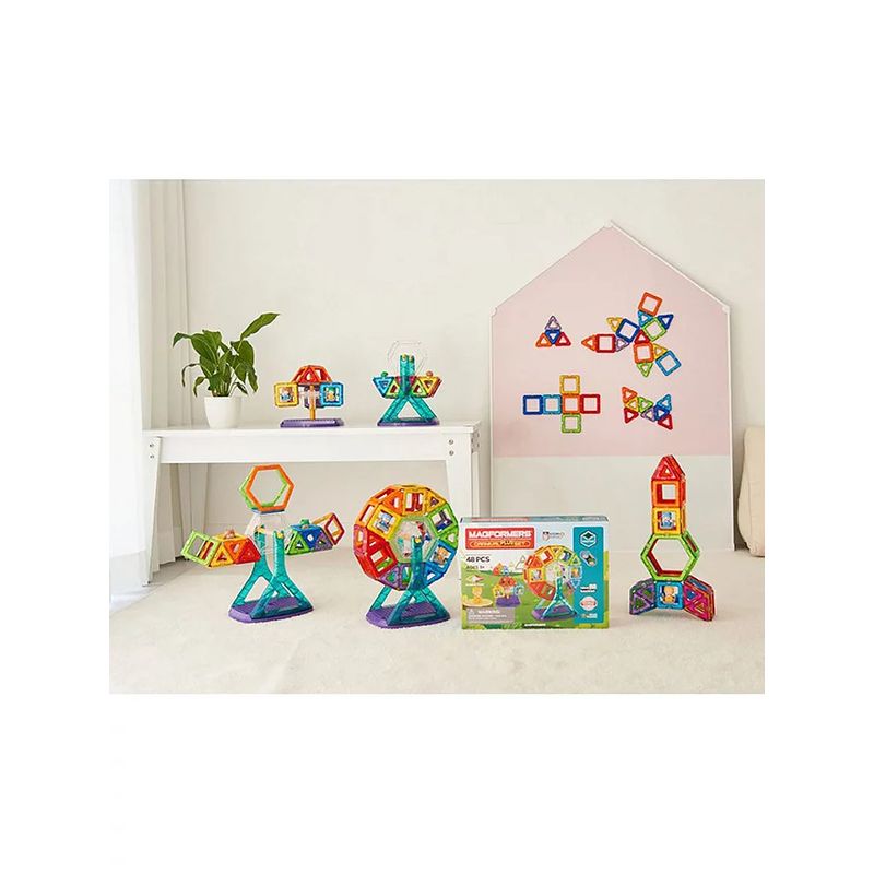 Jucarii, Copii si Bebe - Jucarii si jocuri - Seturi de constructie si cuburi - Seturi de constructie - Set magnetic de construit Magformers, Carnival Plus, 48 piese - Infinity.ro