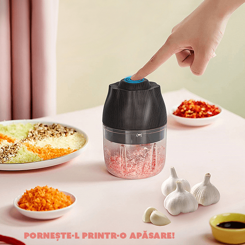 Electronice si Electrocasnice - Electrocasnice bucatarie - Mixere, tocatoare & roboti de bucatarie - Blendere si mini tocatoare - Tocator SMART portabil CYBERDUST, Coloana spoiler 3D, Otel, Incarcare USB-C, Curatare rapida, Rezistent la coroziune - Infinity.ro