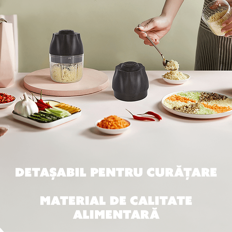 Electronice si Electrocasnice - Electrocasnice bucatarie - Mixere, tocatoare & roboti de bucatarie - Blendere si mini tocatoare - Tocator SMART portabil CYBERDUST, Coloana spoiler 3D, Otel, Incarcare USB-C, Curatare rapida, Rezistent la coroziune - Infinity.ro
