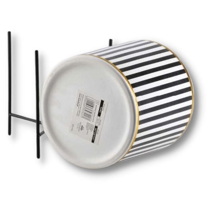 Casa si Gradina - Gradinarit si plante - Plante si ghivece - Ghivece si suporturi - Ghiveci pentru flori Luxury cu suport metalic, 12,5, Inaltime 12 cm, Alb cu Negru, Model cu Dungi Verticale - Infinity.ro