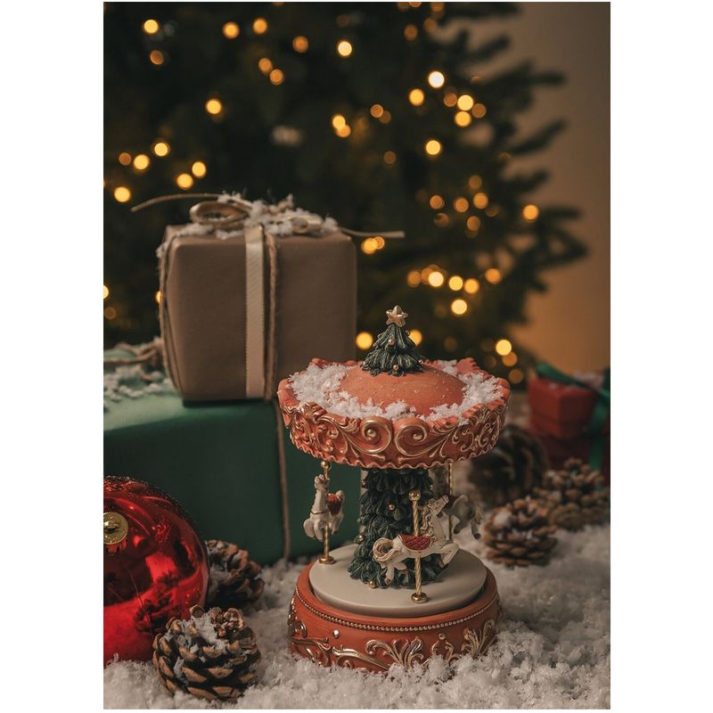 Casa si Gradina - Decoratiuni - Decoratiuni de sezon - Decoratiune Carusel de Craciun cu bradut, 19x12 cm, multicolor - Infinity.ro