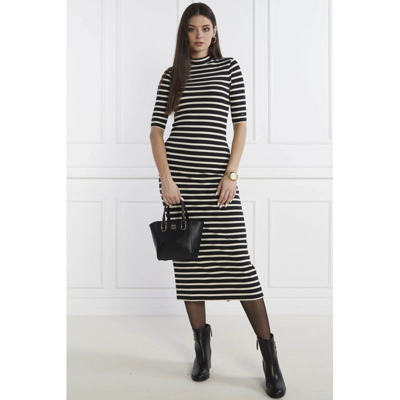 Fashion, accesorii si bijuterii - Femei - Accesorii femei - Genti si rucsacuri femei - Geanta dama Tommy Hilfiger Timeless Med Tote AW0AW15223 Negru 18.5 x 17 x 10 cm - Infinity.ro