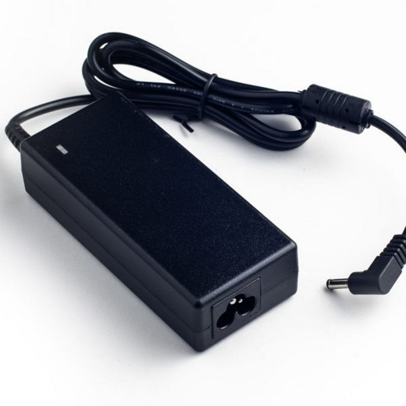 Laptop, Telefoane si Tablete - Laptopuri si accesorii - Accesorii Laptop - Incarcatoare laptop - Incarcator laptop compatibil, Asus Zenbook UX32A, 45W 19V 2.37A, mufa 4.0 mm x 1.35 mm - Infinity.ro