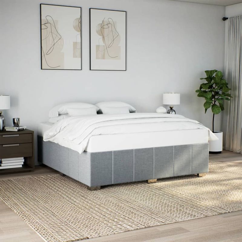 Casa si Gradina - Mobilier - Paturi si accesorii - Paturi - Cadru de pat fara saltea, gri deschis, 200x200 cm, textil - Infinity.ro