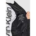 Fashion, accesorii si bijuterii - Barbati - Imbracaminte - Jachete si geci barbati - Geaca barbati Calvin Klein din puf K10K109420 Negru S INTL - Infinity.ro