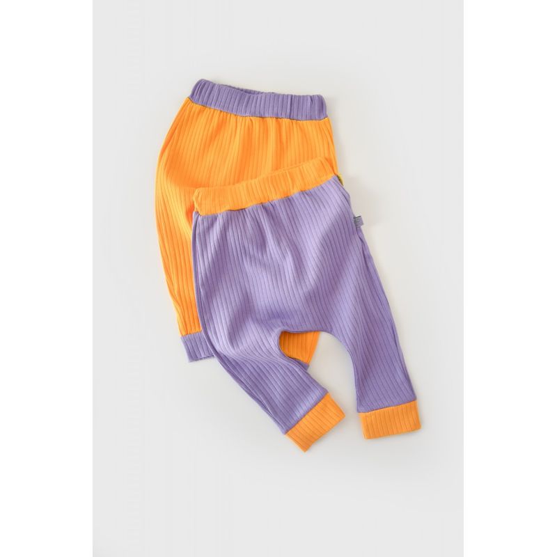 Fashion, accesorii si bijuterii - Copii - Imbracaminte copii - Pantaloni copii - Set 2 pantaloni Ribana Bebe Unisex din bumbac organic si 5%elastan - Galben/Mov BabyCosy (Marime: 18-24 Luni) - Infinity.ro