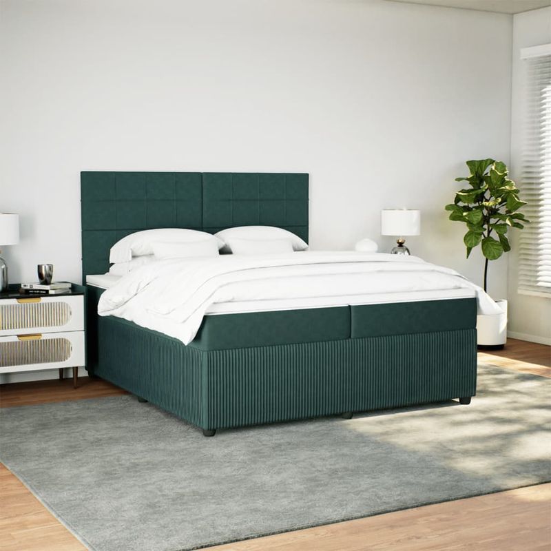 Casa si Gradina - Mobilier - Paturi si accesorii - Paturi - Pat box spring cu saltea, verde inchis, 200x200 cm, catifea - Infinity.ro
