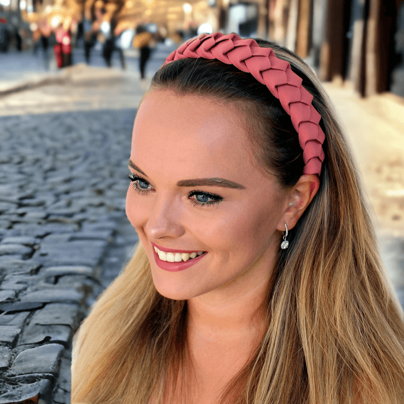 Fashion, accesorii si bijuterii - Femei - Accesorii femei - Accesorii pentru par femei - Cordeluta lata impletita pentru par, latime 3.5 cm, Rosu coral - Infinity.ro