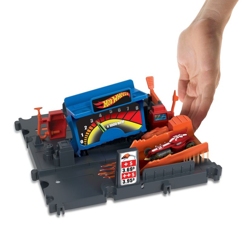 Jucarii, Copii si Bebe - Jucarii si jocuri - Vehicule si jucarii cu telecomanda - Masinute - Hot wheels city explorer pista fuel station shift - Infinity.ro