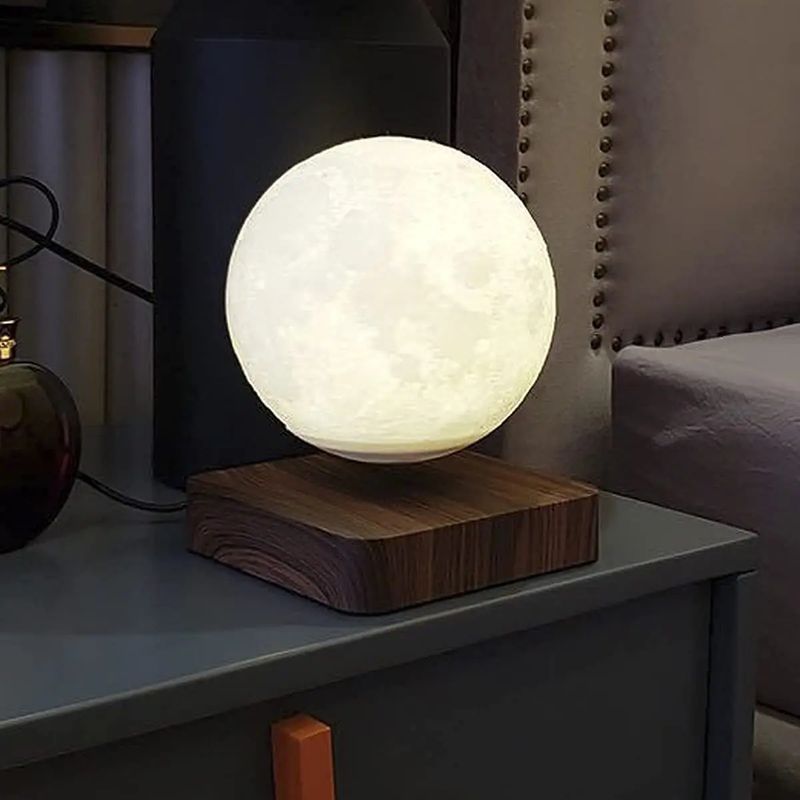 Casa si Gradina/Corpuri si surse de iluminat/Veioze si lampi/Veioze - Lampa LED Luna Cu Levitatie Magnetica, Putere 5W, 18 cm, Lumina reglabila in 3 tonuri, Alimentare AC, Comenzi tactile - Infinity.ro