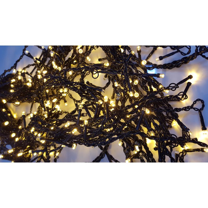 Casa si Gradina - Decoratiuni - Decoratiuni de sezon - Instalatie de Craciun de exterior tip Perdea, 8 m x 1 m, 360 LED-uri, fir negru, cu FLASH, Alb Cald - Infinity.ro