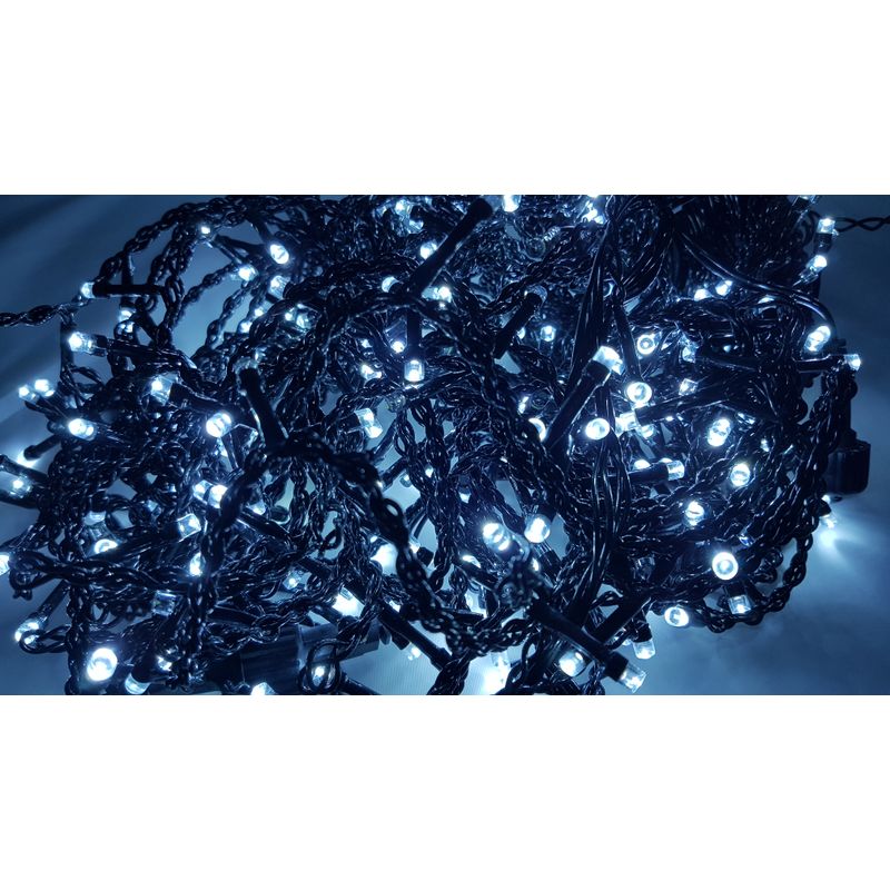 Casa si Gradina - Decoratiuni - Decoratiuni de sezon - Instalatie de Craciun de exterior tip Perdea, 5 m x 1 m, 240 LED-uri, fir negru, cu FLASH, Alb Rece - Infinity.ro
