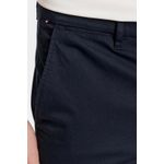 Fashion, accesorii si bijuterii - Barbati - Imbracaminte - Pantaloni barbati - Pantaloni barbati Tommy Hilfiger chino Bleecker Printed Structure MW0MW28642 Bleumarin W33-L32 US - Infinity.ro