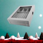 Fashion, accesorii si bijuterii - Femei - Bijuterii femei - Cutii bijuterii - Cutie bijuterii, 1 compartiment bratari si 3 compartimente inele si cercei, plastic, captuseala catifea, 20x15x5 cm, gri, capac transparent, cu cheita, usor depozitat/transportat/curatat - Infinity.ro