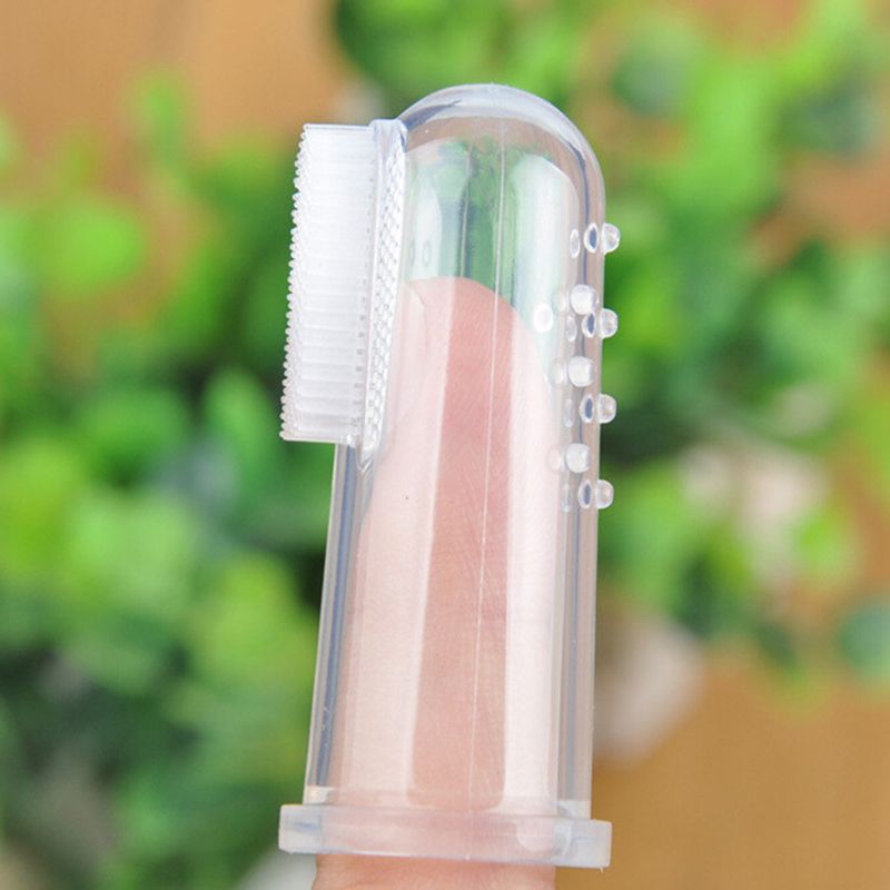 Jucarii, Copii si Bebe - Igiena si ingrijire - Articole igiena dentara copii - Periuta de dinti din silicon, MEDILOGIC™, degetar 3 luni+ - Infinity.ro
