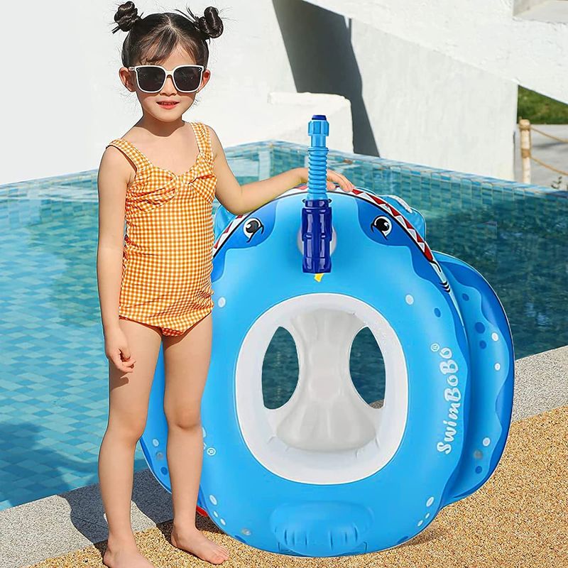 Jucarii, Copii si Bebe - Jucarii si jocuri - Jucarii de exterior - Colaci, ochelari si accesorii inot copii - Colac de inot bebelusi si copii cu accesorii si jucarii distractive, pistol cu apa, Baby Shark, 1 - 5 ani, bebeLOGIC™ - Infinity.ro