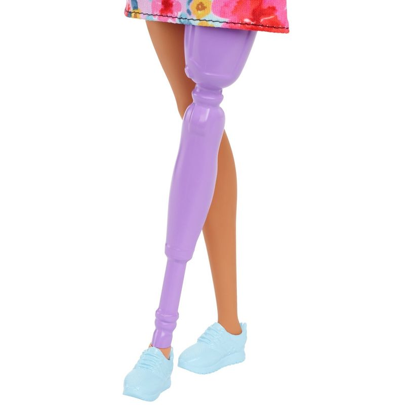 Jucarii, Copii si Bebe - Jucarii si jocuri - Papusi si accesorii - Papusi - Papusa barbie fashionista cu par roz si picior protetic - Infinity.ro