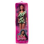 Jucarii, Copii si Bebe - Jucarii si jocuri - Papusi si accesorii - Papusi - Papusa barbie fashionista bruneta cu salopeta verde - Infinity.ro