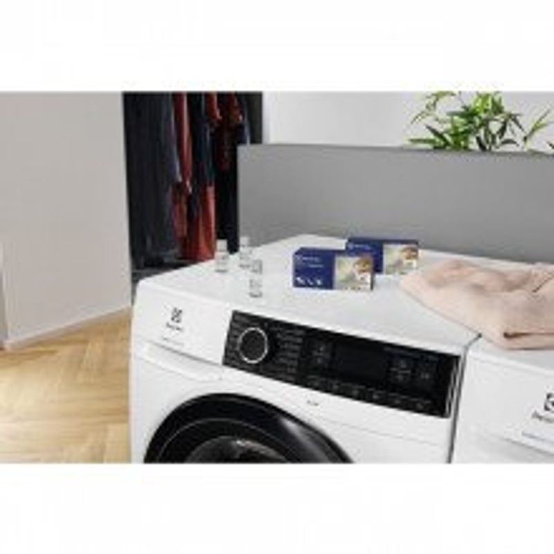 Market - Spalare si intretinere rufe - Produse intretinere textile - Intretinere textile - Odorizant reimprospatare rufe Electrolux E6WMFR010 902979808 - Infinity.ro