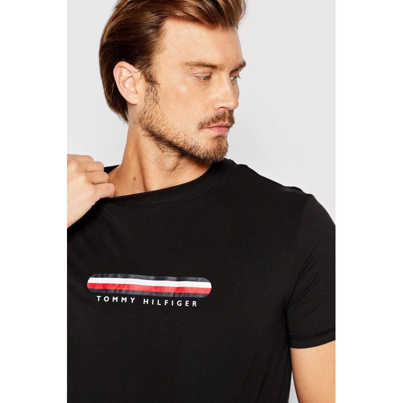 Fashion, accesorii si bijuterii - Barbati - Imbracaminte - Tricouri si bluze barbati - Tricou barbati Tommy Hilfiger UM0UM02348 M INTL Negru - Infinity.ro