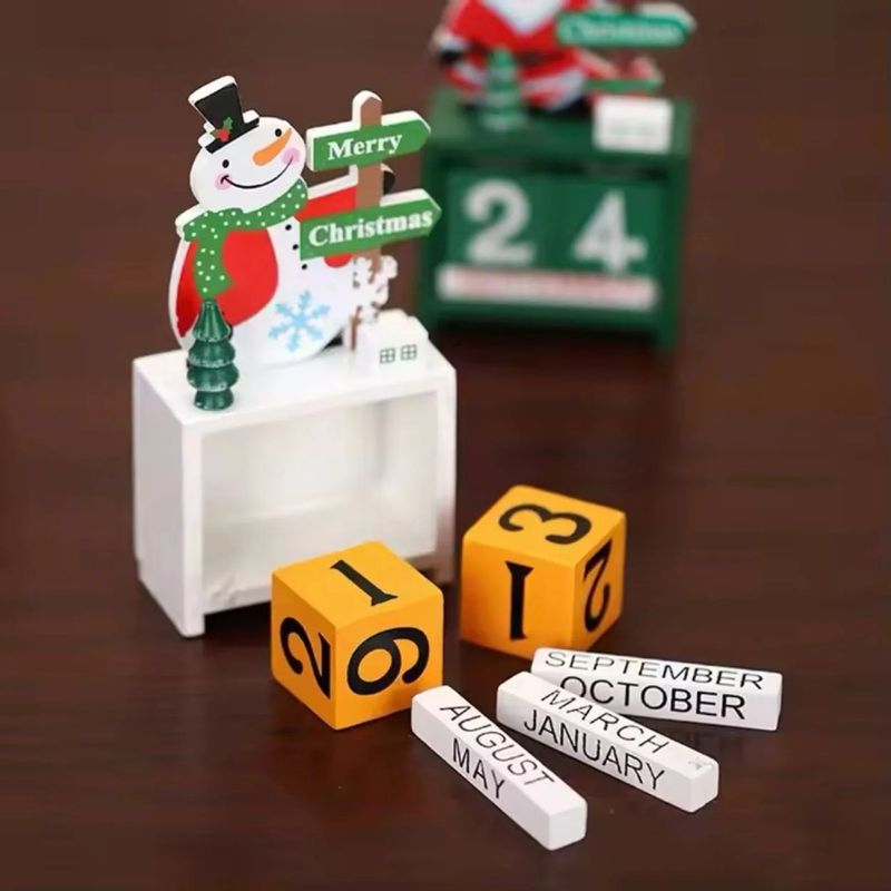 Casa si Gradina - Decoratiuni - Decoratiuni de sezon - Decoratiune pentru Craciun cu figurina si calendar GAVIO®, Om de zapada, din lemn, 13x7x3.5cm, Multicolor - Infinity.ro