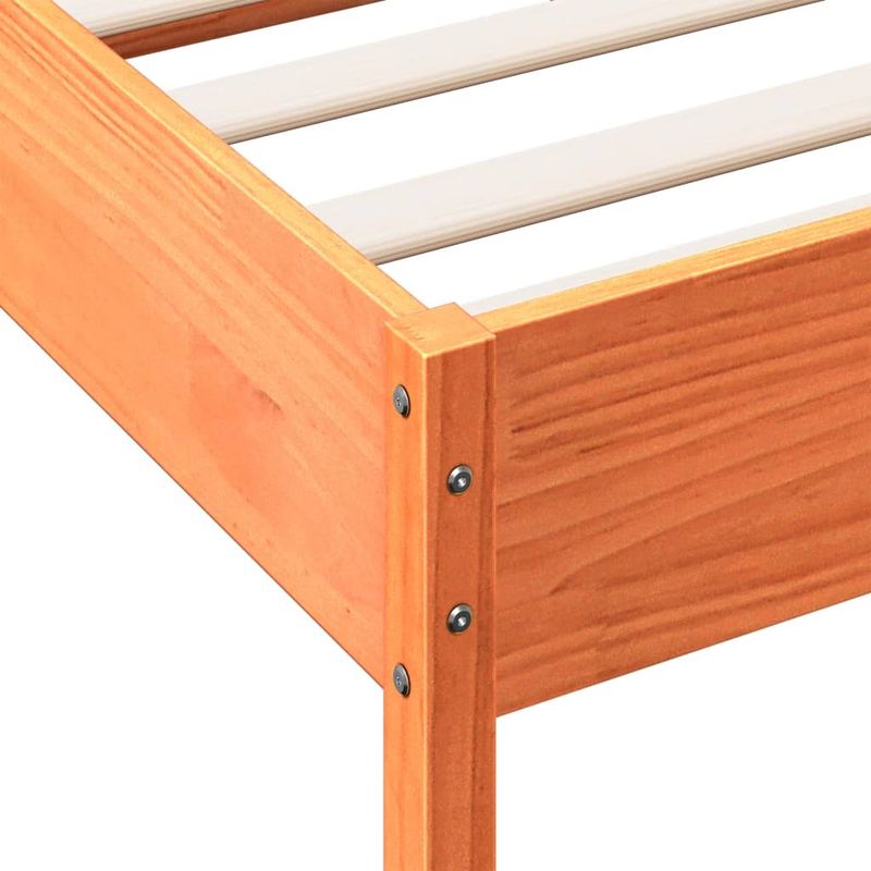 Casa si Gradina - Mobilier - Paturi si accesorii - Paturi - Cadru pat fara saltea, maro ceruit, 135x190 cm, lemn masiv pin - Infinity.ro
