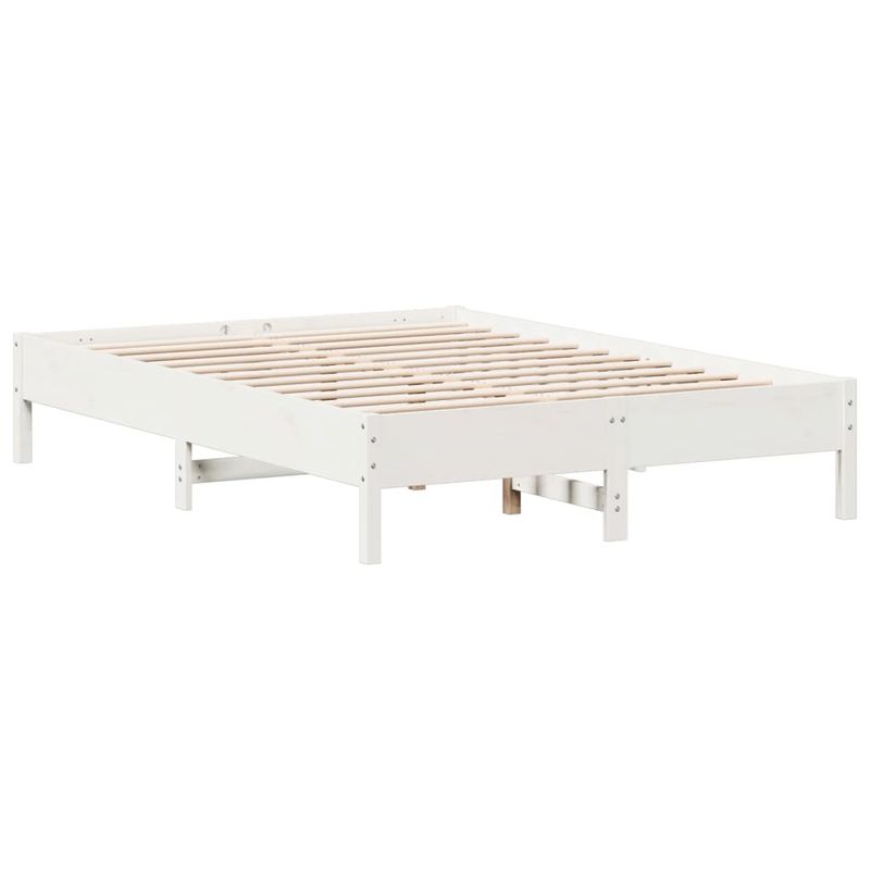 Casa si Gradina - Mobilier - Paturi si accesorii - Paturi - Cadru de pat fara saltea, alb, 135x190 cm, lemn masiv de pin - Infinity.ro