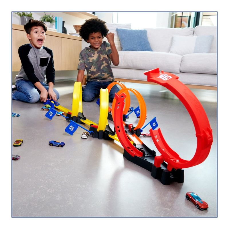 Jucarii, Copii si Bebe - Jucarii si jocuri - Vehicule si jucarii cu telecomanda - Masinute - Hot wheels action pista buclelor duble - Infinity.ro