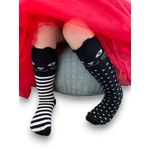 Fashion, accesorii si bijuterii - Copii - Lenjerie si pijamale copii - Sosete si dresuri copii - Sosete lungi cu dungulite si pisici pentru copii, negru 11 ani - Infinity.ro