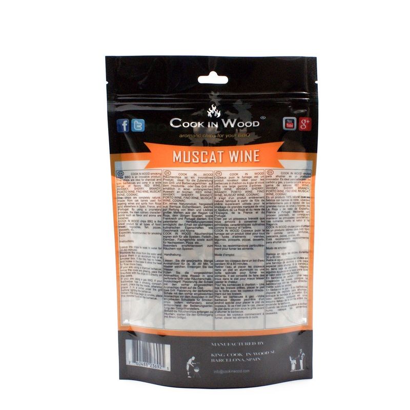 Casa si Gradina - Gradina si terasa - Gratare si accesorii - Accesorii gratare - Aschii pentru afumare din lemn de stejar, infuzat cu aroma de MUSCAT WINE, chips-uri 350 grame - Infinity.ro