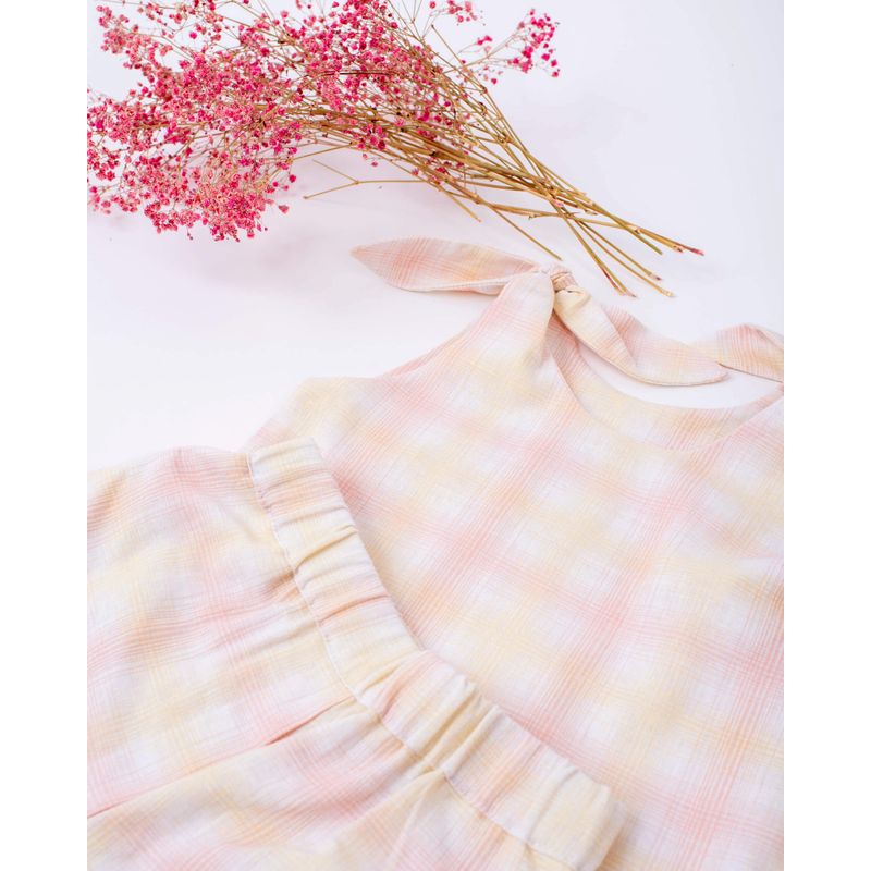 Fashion, accesorii si bijuterii - Copii - Imbracaminte copii - Treninguri si compleuri copii - Compleu de vara, din in, cu bluza cu bretele si pantaloni scurti 92 cm - Infinity.ro