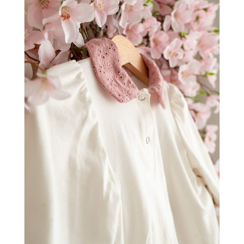 Fashion, accesorii si bijuterii - Copii - Imbracaminte copii - Bluze si camasi copii - Bluza din jersey de bumbac cu guler roz pudat din bumbac dantelat 92 cm - Infinity.ro