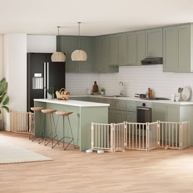 Petshop - Accesorii petshop - Culcusuri si custi - Custi interior si exterior - Poarta de caini pliabila cu usa, 9 panouri, 450 cm, lemn plop - Infinity.ro