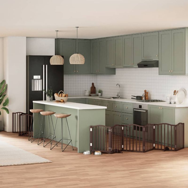 Petshop - Accesorii petshop - Culcusuri si custi - Custi interior si exterior - Poarta caini pliabila cu usa 9 panouri maro, 450 cm, lemn plop - Infinity.ro