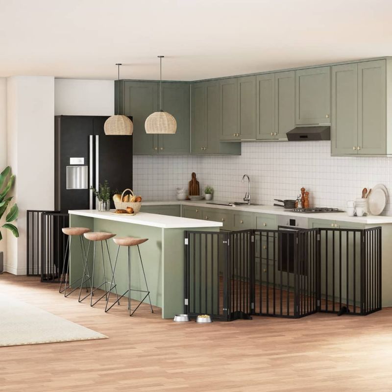 Petshop - Accesorii petshop - Culcusuri si custi - Custi interior si exterior - Poarta caini pliabila cu usa 15 panouri negru 750 cm, lemn plop - Infinity.ro