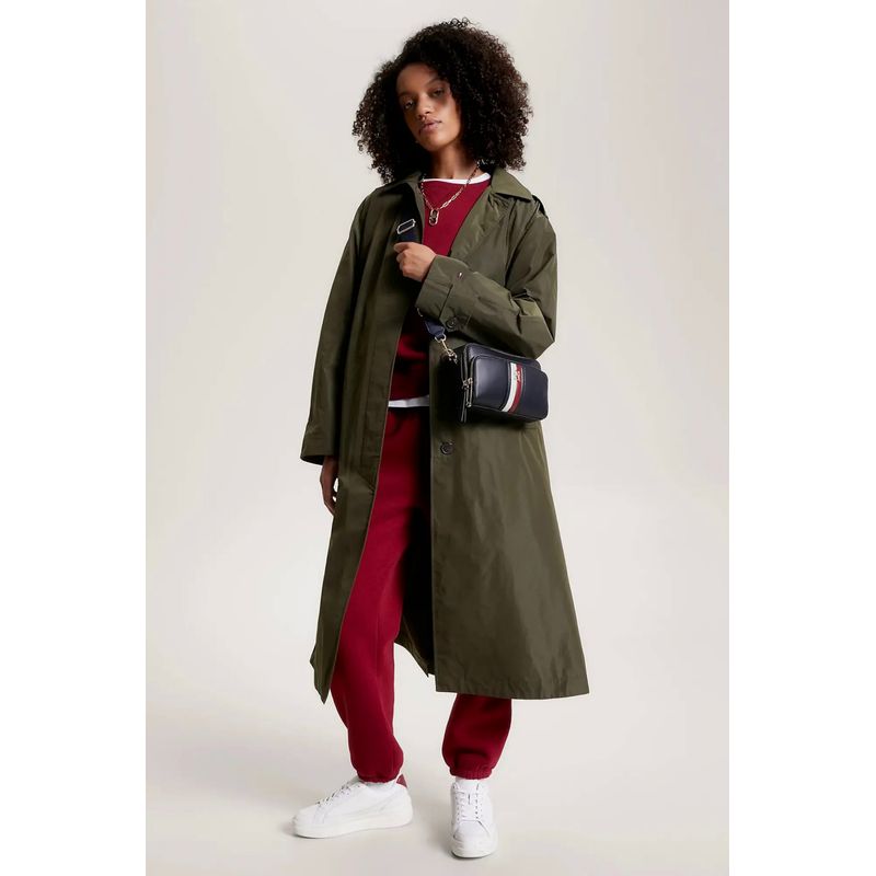 Fashion, accesorii si bijuterii - Femei - Accesorii femei - Genti si rucsacuri femei - Geanta dama Tommy Hilfiger Iconic AW0AW15880 Bleumarin 21.5 x 14 x 8 cm - Infinity.ro