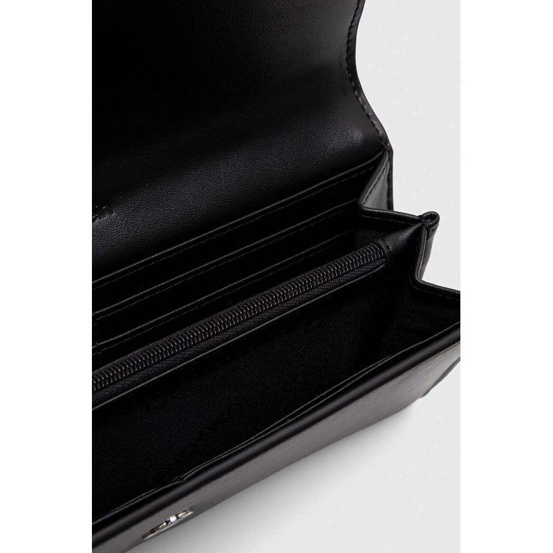 Fashion, accesorii si bijuterii - Femei - Accesorii femei - Portofele femei - Portofel mare de dama Calvin Klein Mini Quilt Large Trifold K60K611895 19 x 9.7 x 3.5 cm Negru - Infinity.ro