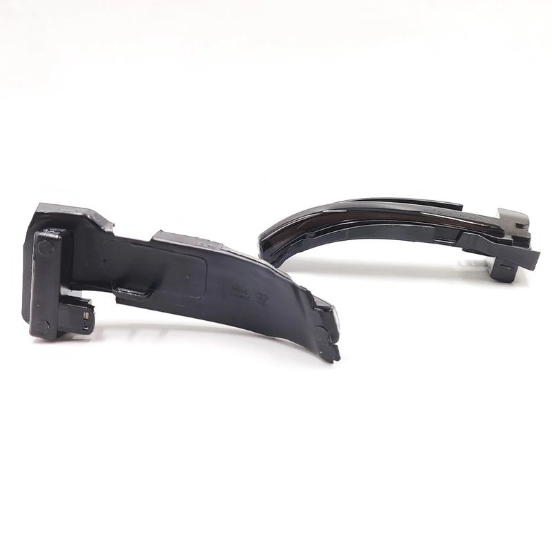 Auto si Moto - Piese auto si accesorii - Caroserie - Oglinzi si accesorii - Set de 2 lampi led semnalizare dinamica/progresiva fumurie oglinda Xentech Light Ford Focus MK4 - Infinity.ro