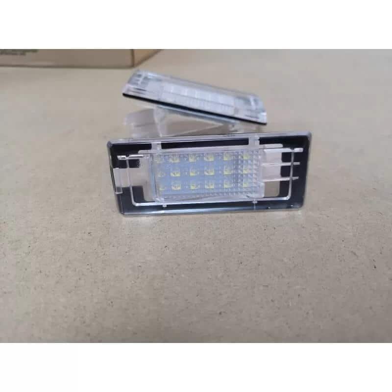 Auto si Moto - Piese auto si accesorii - Caroserie - Faruri, stopuri si proiectoare - Lampi numar LED Duster 1, 2010-2016 - Infinity.ro