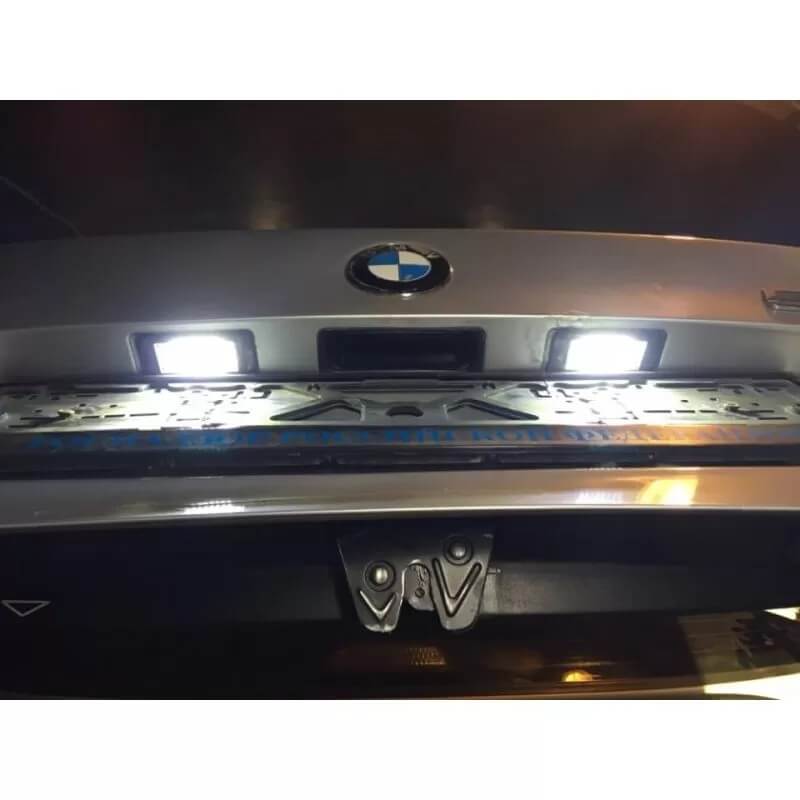 Auto si Moto - Piese auto si accesorii - Caroserie - Faruri, stopuri si proiectoare - Lampi numar led BMW E90, E60, E39, X5 E70, X1 E84 - Infinity.ro