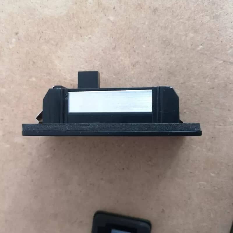 Auto si Moto - Piese auto si accesorii - Caroserie - Faruri, stopuri si proiectoare - Lampi numar LED VW Passat break, Golf break, Touareg, Sharan, Jetta - Infinity.ro