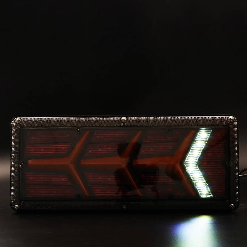Auto si Moto/Piese auto si accesorii/Caroserie/Faruri, stopuri si proiectoare - Lampi stopuri spate B1066, triple led, 5 functii, semnalizare dinamica, 12-24V - Infinity.ro
