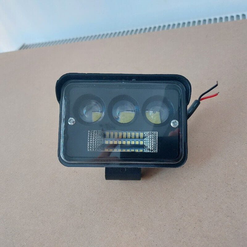 Auto si Moto - Piese auto si accesorii - Caroserie - Faruri, stopuri si proiectoare - Proiector led 3 lupe, 78W, Off Road, 12-24V - Infinity.ro