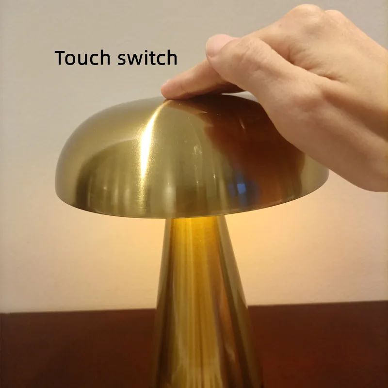 Casa si Gradina - Corpuri si surse de iluminat - Veioze si lampi - Veioze - Veioza din metal, culoare cuprului, anticorosiva stil modern, lumina ambientala - Infinity.ro