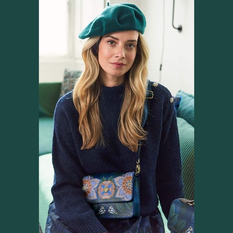 Fashion, accesorii si bijuterii - Femei - Accesorii femei - Genti si rucsacuri femei - Geanta Fenna crossbody, Dark Blue, 19x6x16 cm, colectia Flores Felices - Infinity.ro