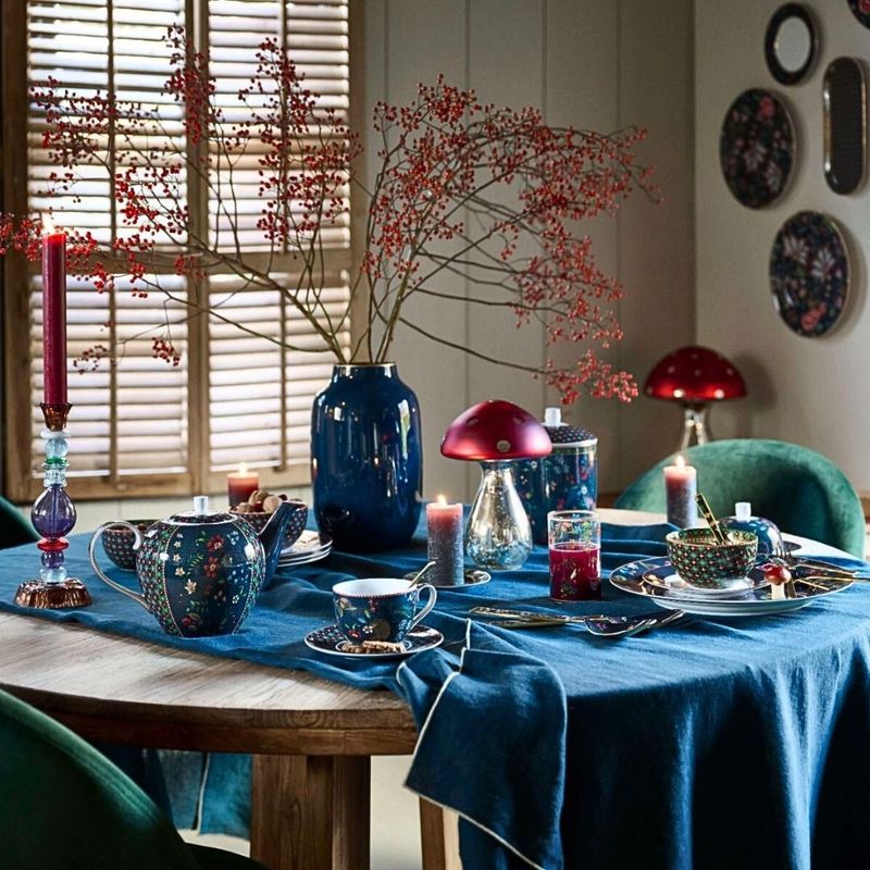 Casa si Gradina - Bucatarie si vesela - Vesela si tacamuri - Farfurii si boluri - Bol din portelan, Pip Studio, Blue, 18cm, colectia Berry Blues - Infinity.ro